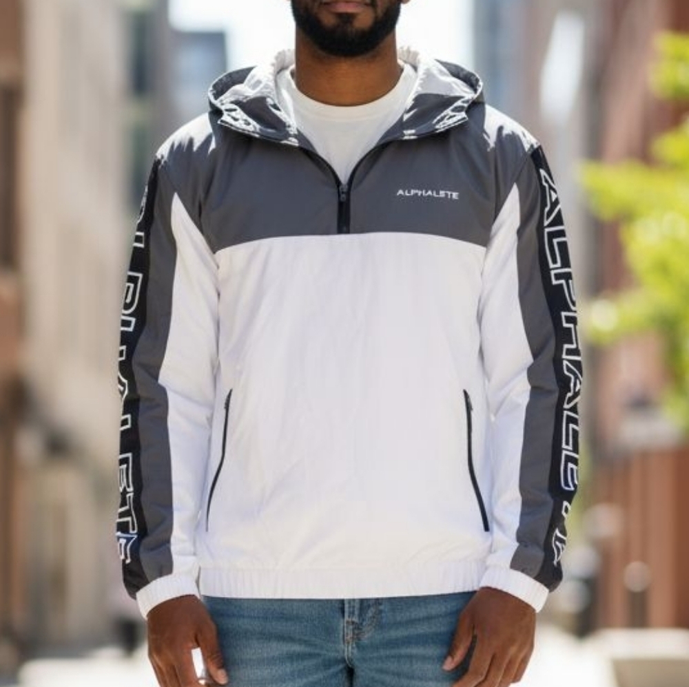 EUC Alphalete Size Medium Infinity Tech 1/4 Zip Performance Windbreaker!!